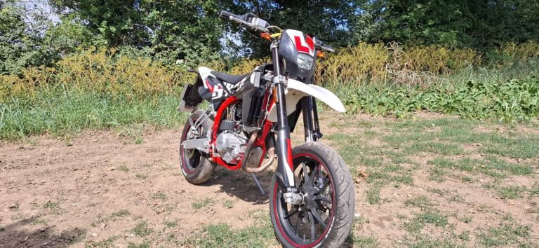 SWM, SM, 2020, 125 (cc)