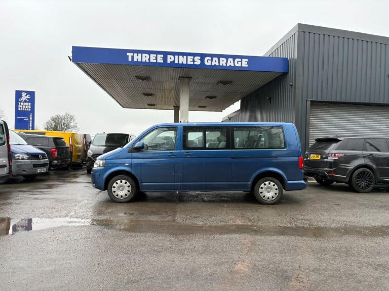 Volkswagen Transporter Shuttle 2.0 TDI 140PS 9 Seater Minibus DSG Auto No Vat