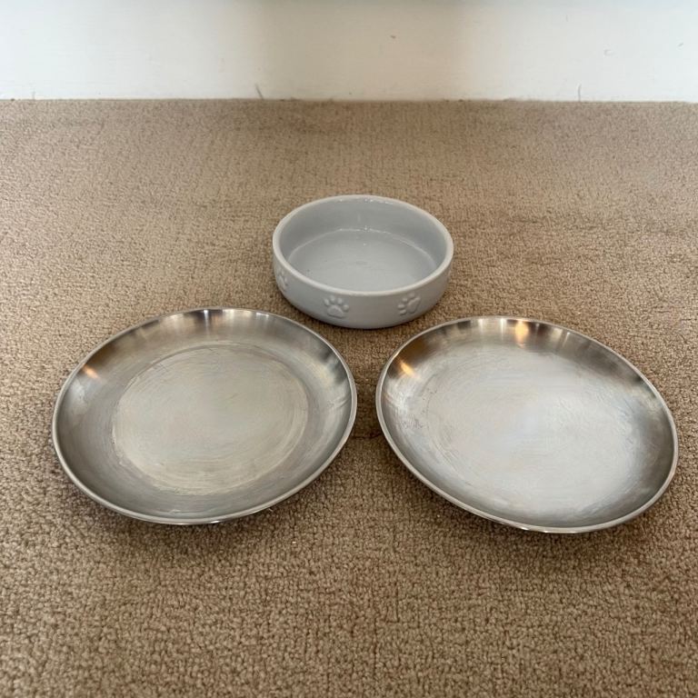 Stainless Steel and Ceramic Cat Food Bowls