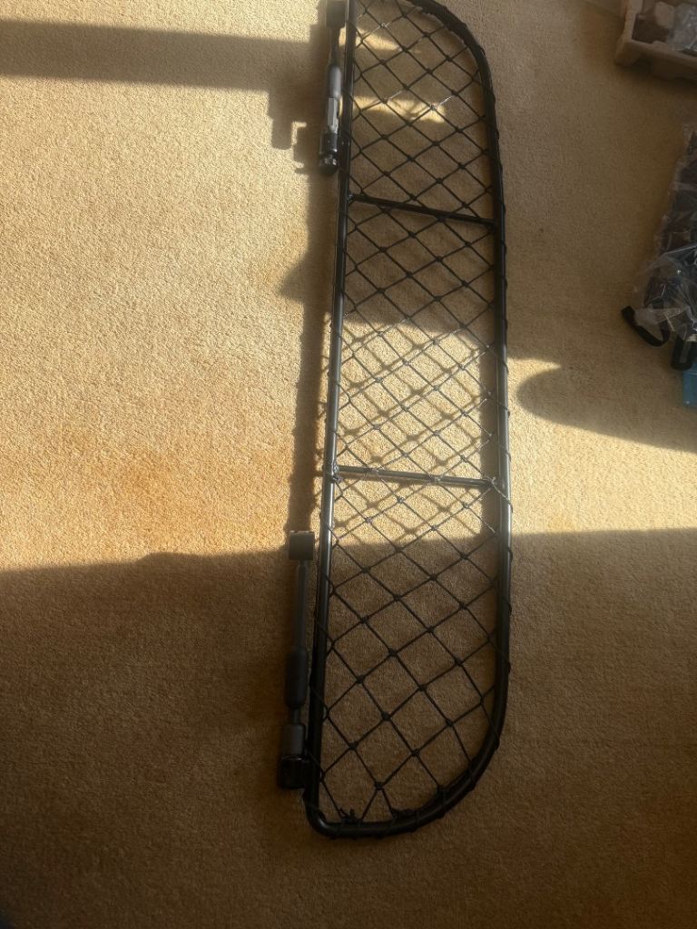 Dog Guard by DriveDen