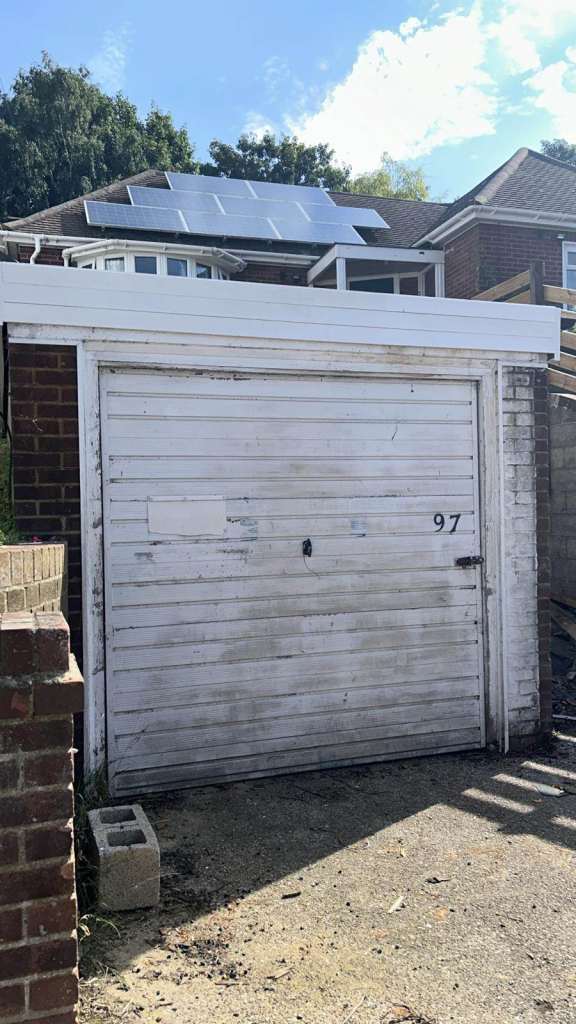 Garage to Let – Secure Parking / Storage - Medway