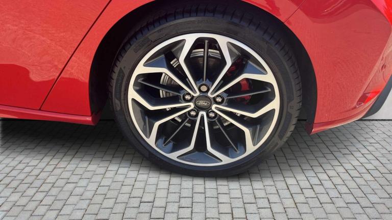  Ford Focus 1.0 EcoBoost ST-Line Vignale 5dr Hatchback Petrol Manual