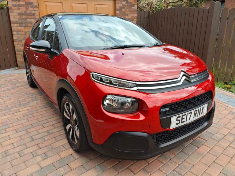 2017 Citroen C3 1.2 Petrol, Carplay, Android auto, stunning colour. First car