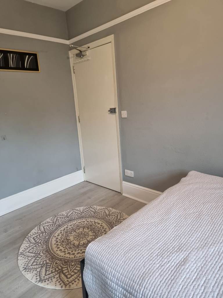 Beautiful Double ensuite room close to Torbay Hospital