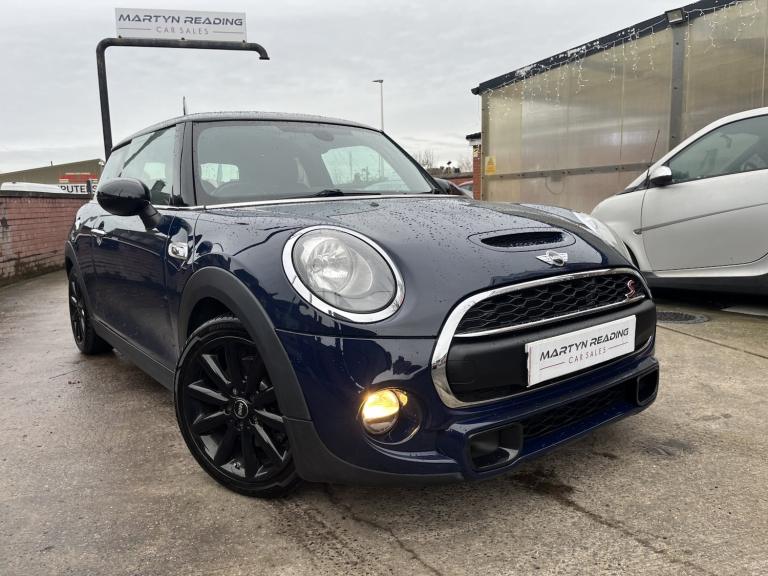 MINI HATCH 2.0 Cooper S 3-Door Hatch in Lapis Luxury Blue 2015