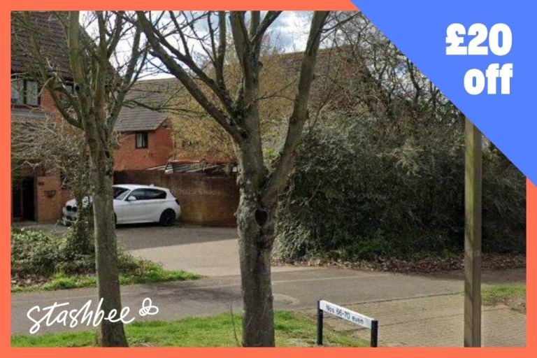 Garage to rent in Milton Keynes (MK7) | Stashbee