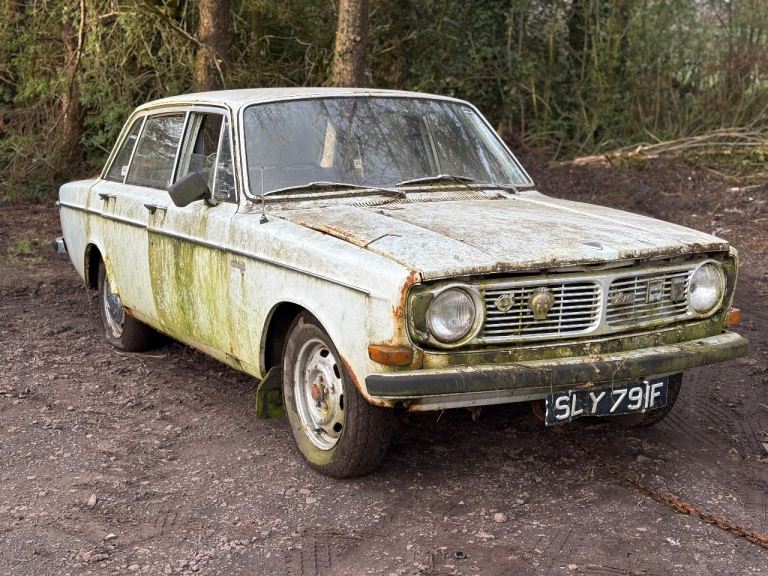 1968 Volvo 144 B18 Automatic Spares or Brave Repair 
