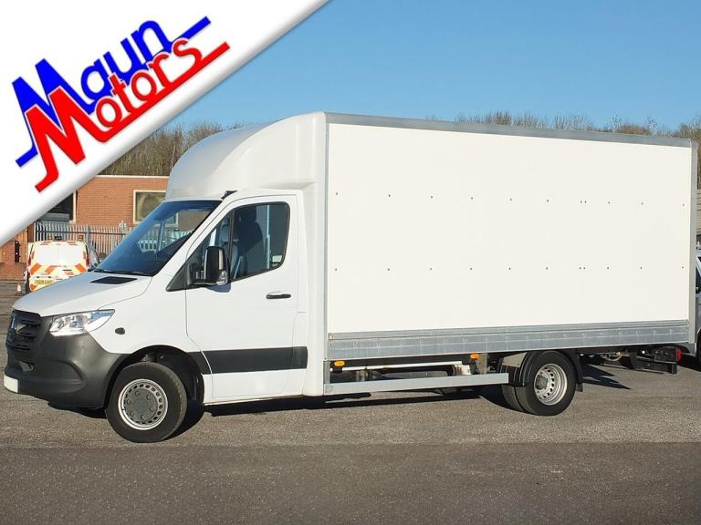 2022 "71" Mercedes-Benz Sprinter 514 CDI 7G-TRONIC Automatic - Luton Box Van
