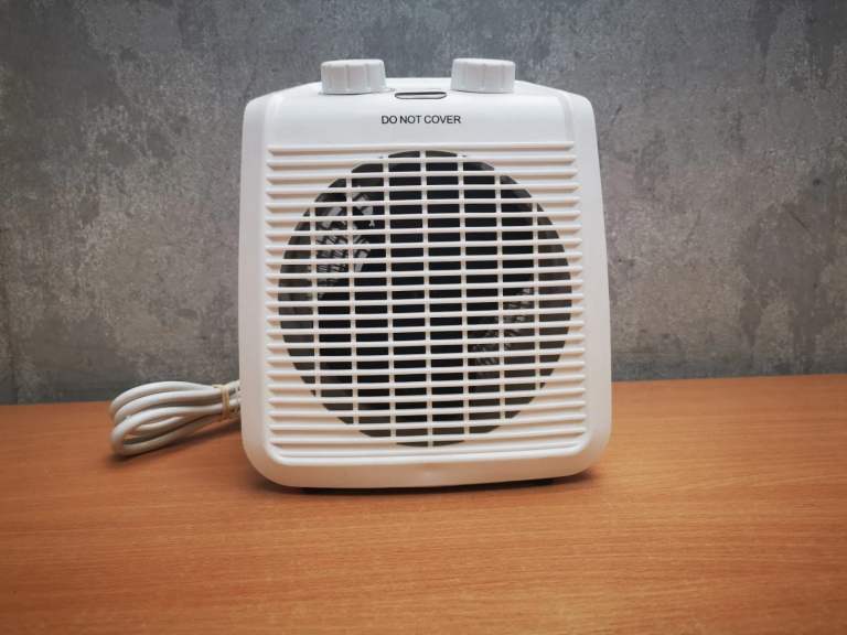 Center 2KW Fan / Fan Heater - White (FH-16T)