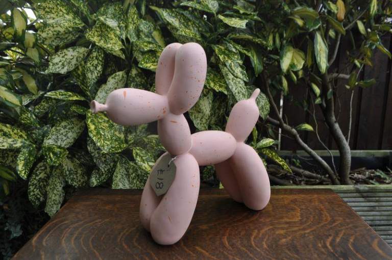 Pink balloon dog