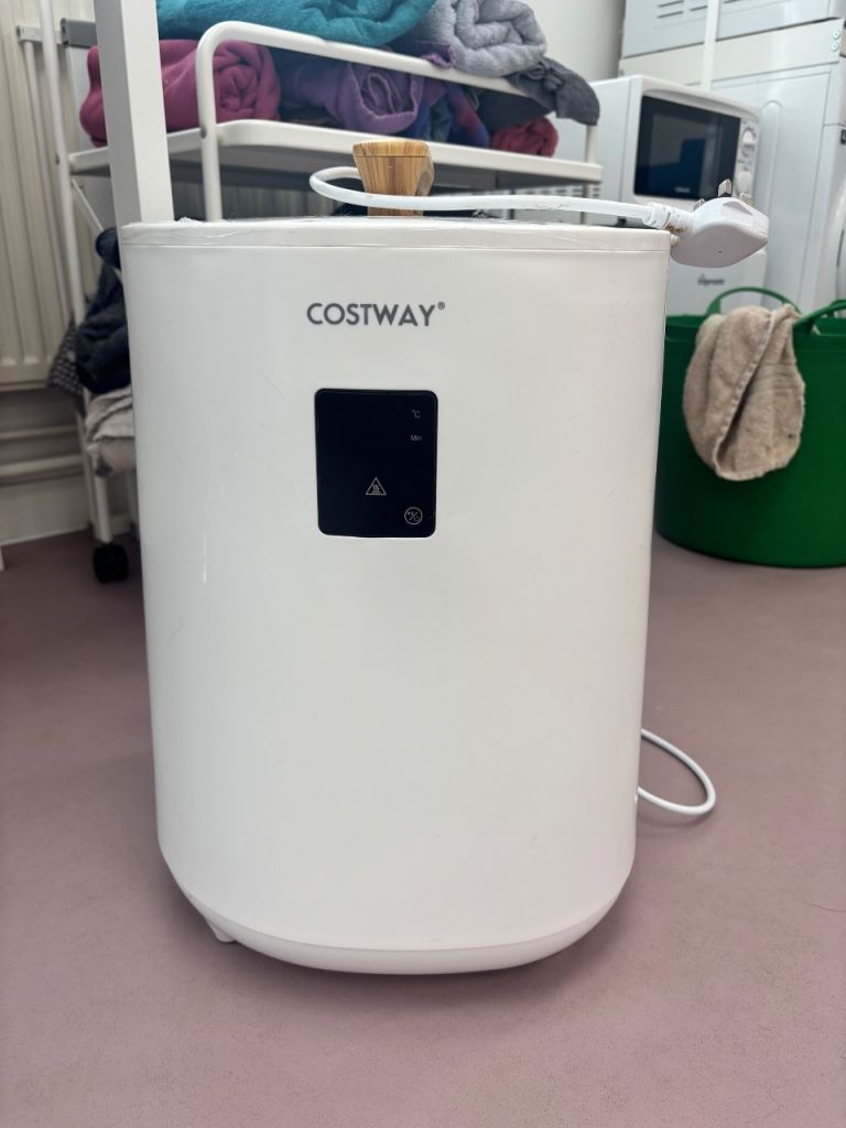 Costway towel warmer