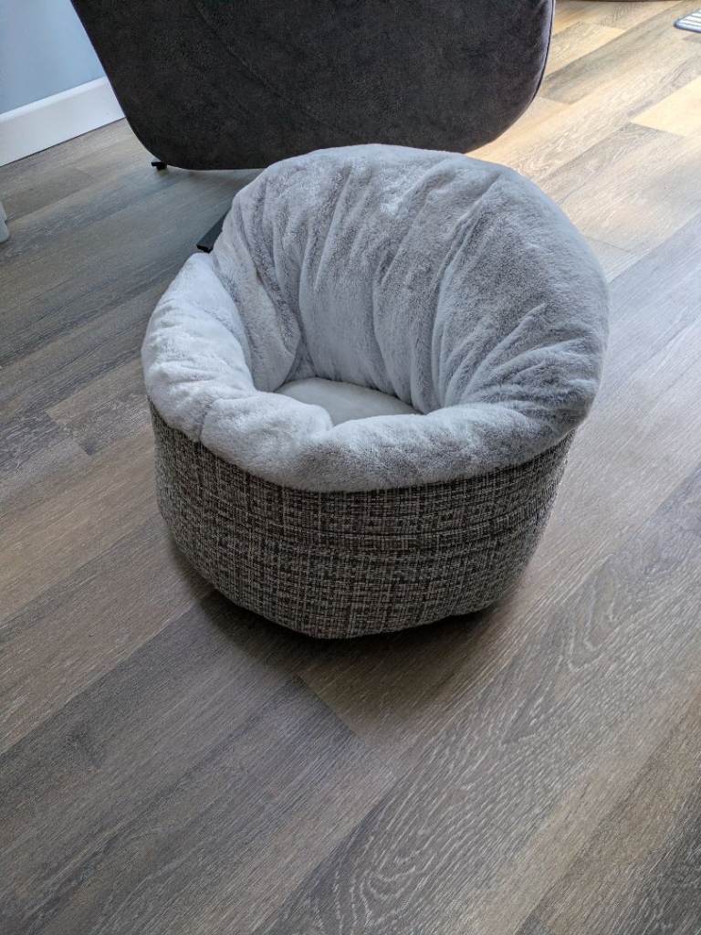 Cat/Dog Bed