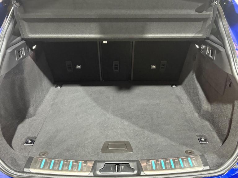 2017 Jaguar F-Pace 2.0 D180 R-Sport AWD Euro 6 (s/s) 5dr ESTATE Diesel Manual