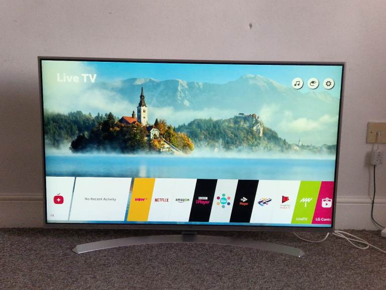 LG Smart TV HDR 4K Ultra HD Led 49-inch for sale 