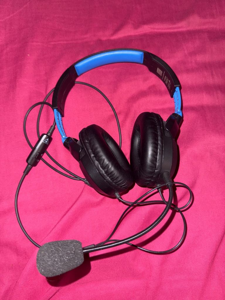 Black/Blue Turtle Beach Recon 50p Gaming Headset. Playstation & Xbox Very Good Condition