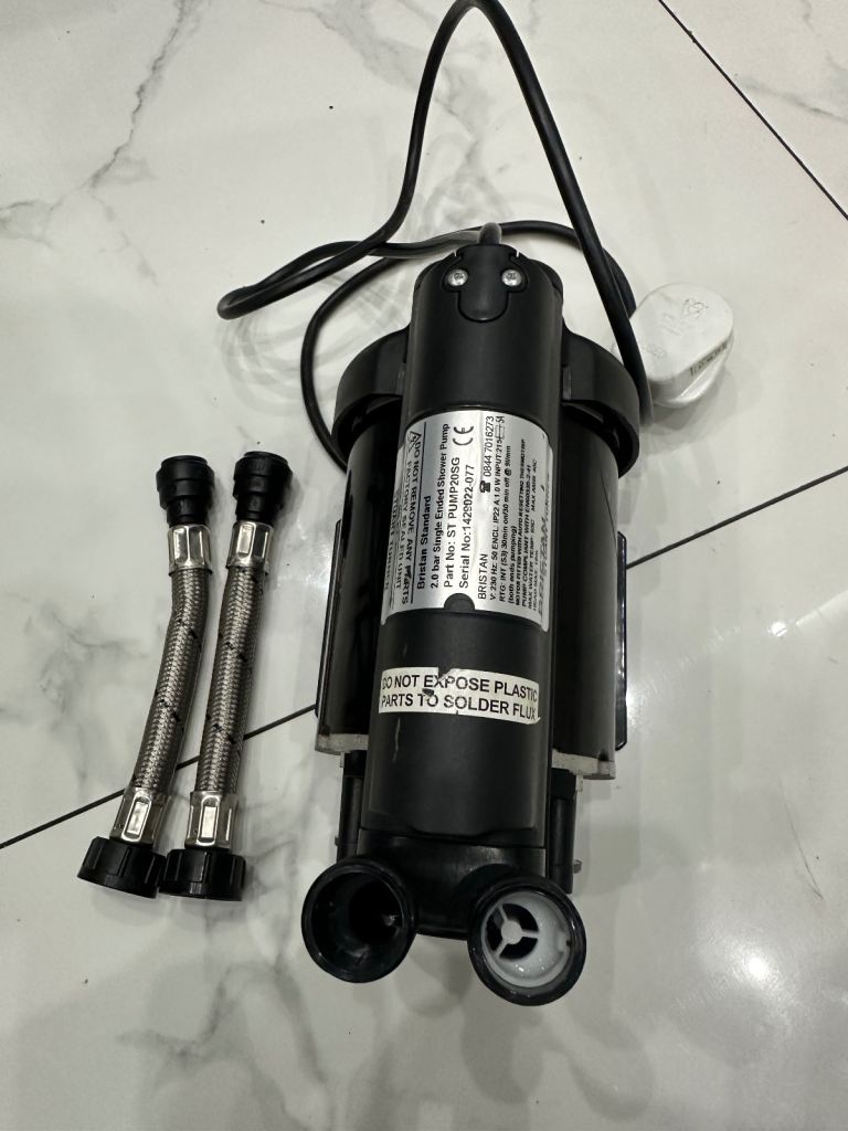 Shower bath pump