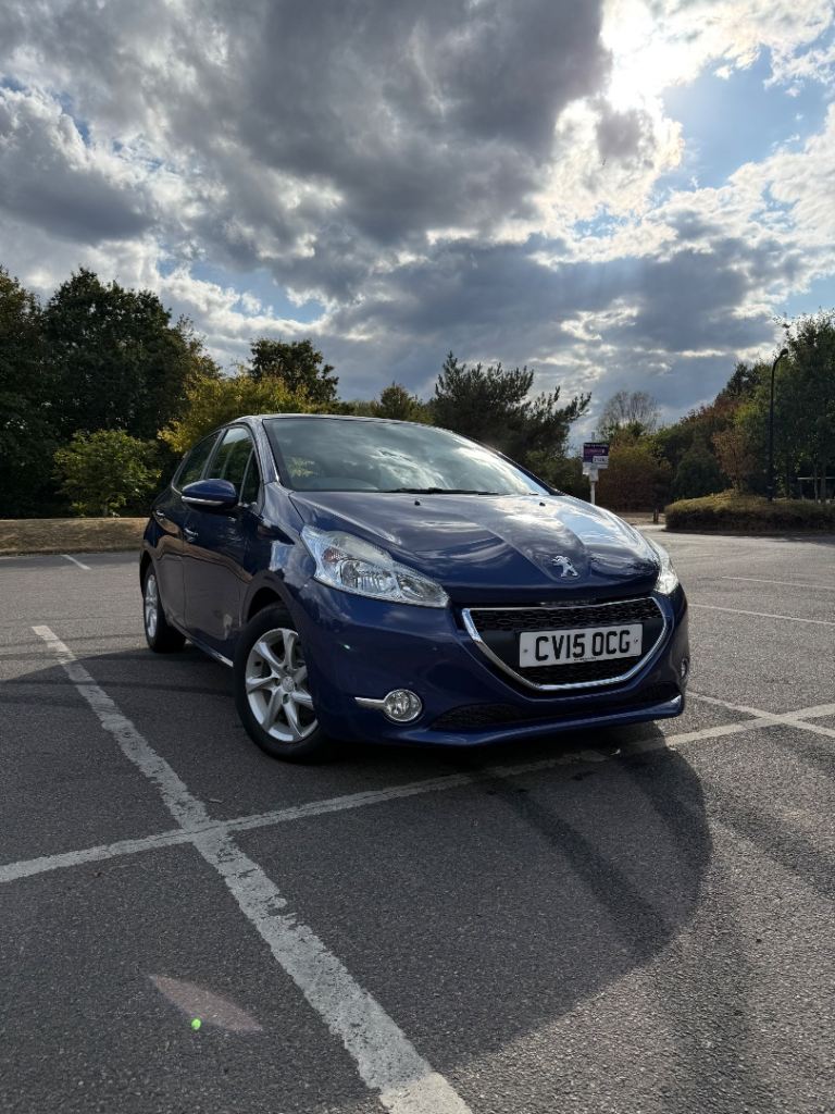 Peugeot, 208, Hatchback, 2015, Manual, 1199 (cc), 5 doors