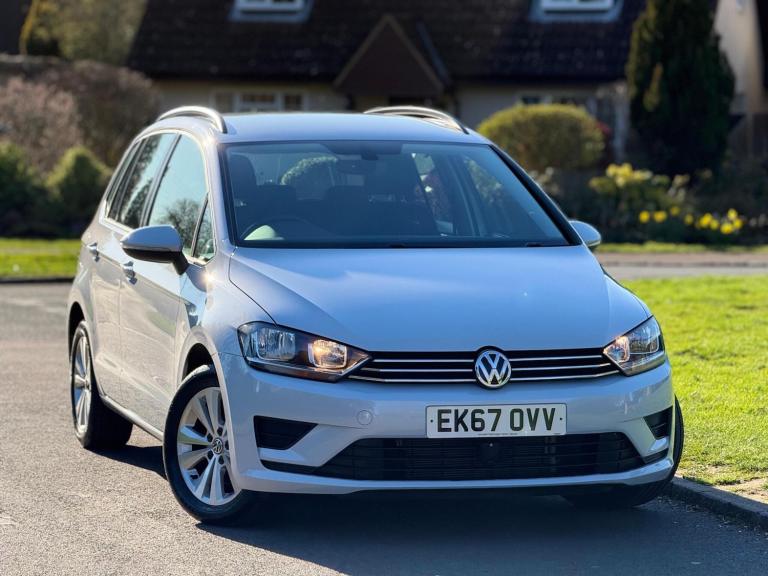 2017 Volkswagen Golf SV 1.6 TDI BlueMotion Tech SE DSG Euro 6 (s/s) 5dr MPV Diesel Automatic