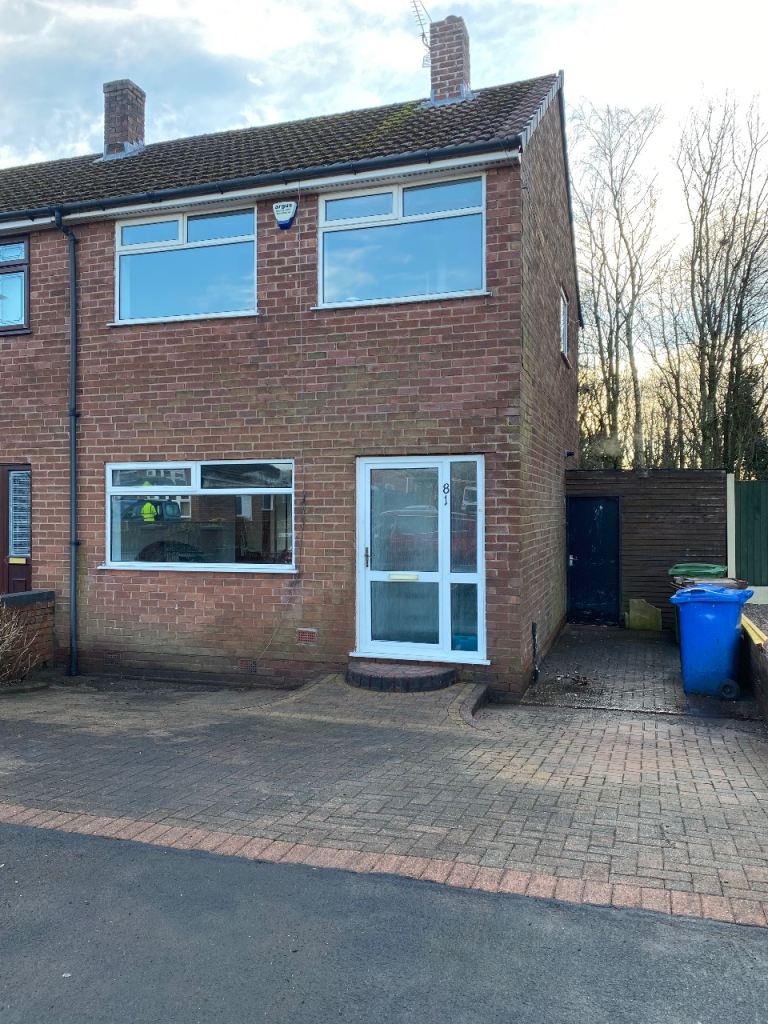 3 bedroom end terrace house 