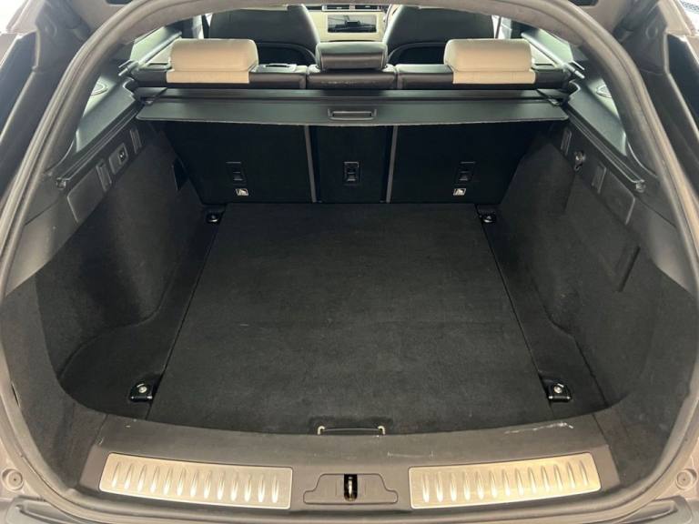 2017 Land Rover Range Rover Velar 3.0 SD6 V6 First Edition SUV 5dr Diesel Auto 4WD Euro 6 (s/s) (...