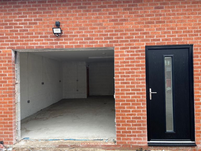 Office and industrial unit/workshop