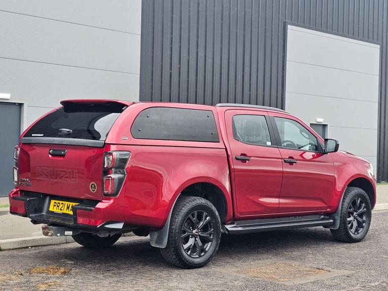 2023 Isuzu D-Max 1.9 D-Max V-Cross Auto 4WD 4dr Pickup Diesel Automatic