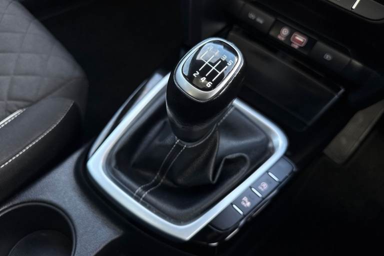 2019 Kia Ceed 1.4 T-GDi GT-Line Lunar Edition Euro 6 (s/s) 5dr Hatchback PETROL Manual