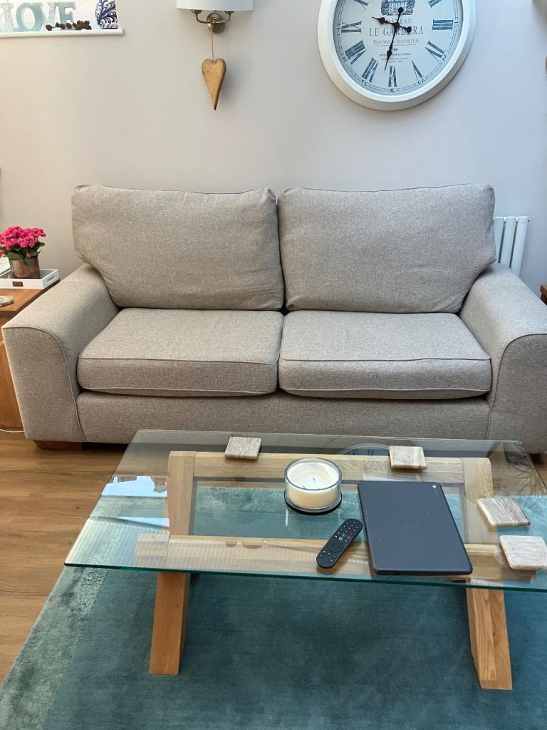 M and s large sofa and cuddle chair