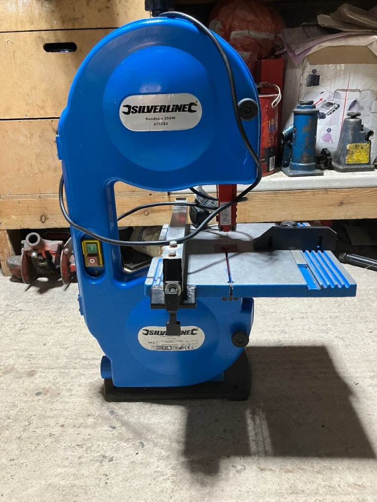 Silverline Benchtop Bandsaw – Good Working Order