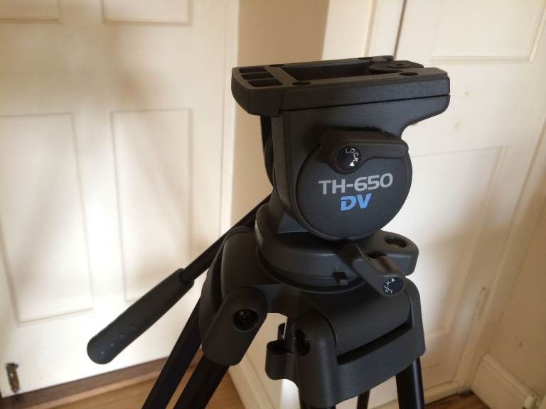 Tripod - Libec TH-650 DV - for cameras & camcorders