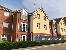 2 bedroom flat in Bewick Gardens, Chichester, PO19 (2 bed) (#2992235)