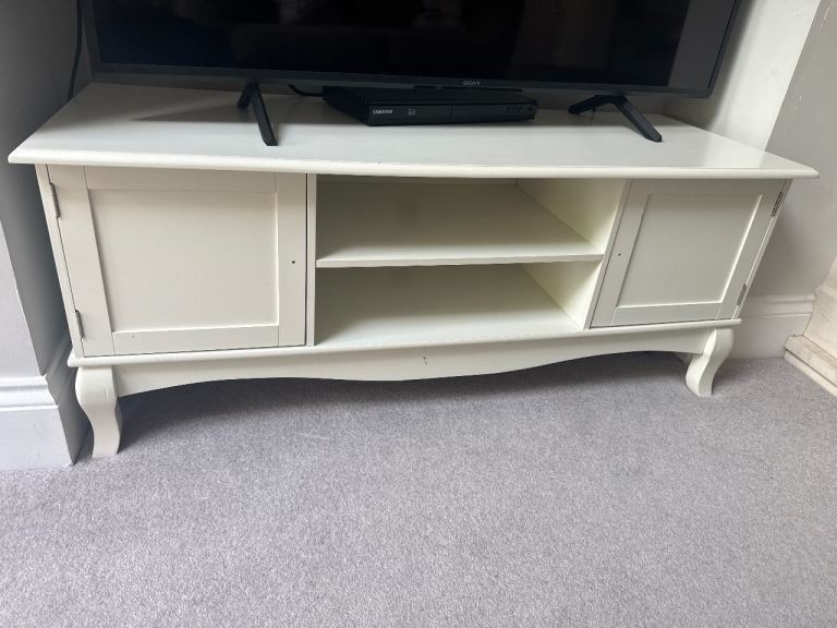 Cream painted Tv Cabinet