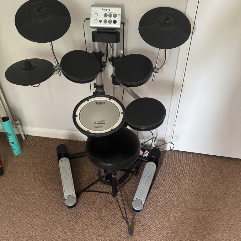  Roland Electronic Drum Kit V Drums PM-03 Speaker Electric