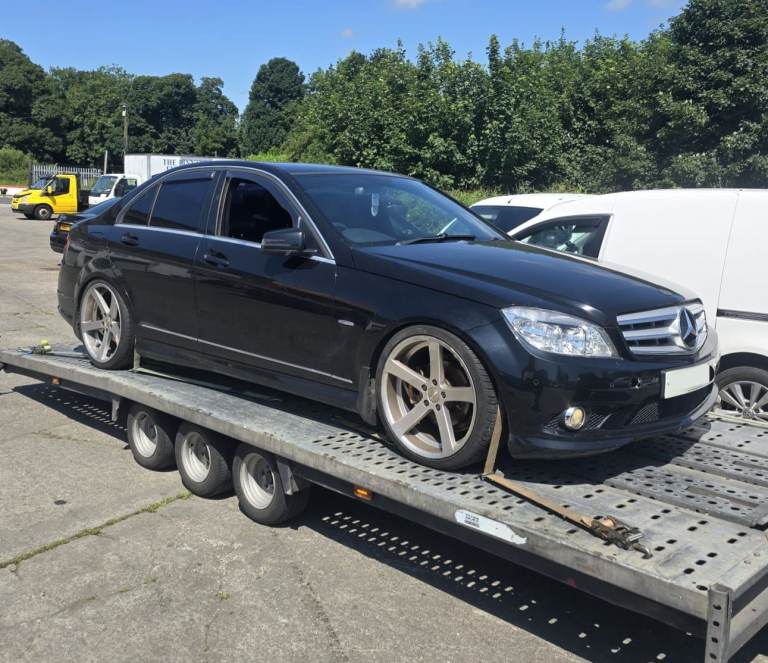 Breaking Only - 2010 C220cdi Sport 