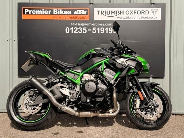 Stunning Low Mileage 2021/21 Kawasaki Z H2 Motorcycle 