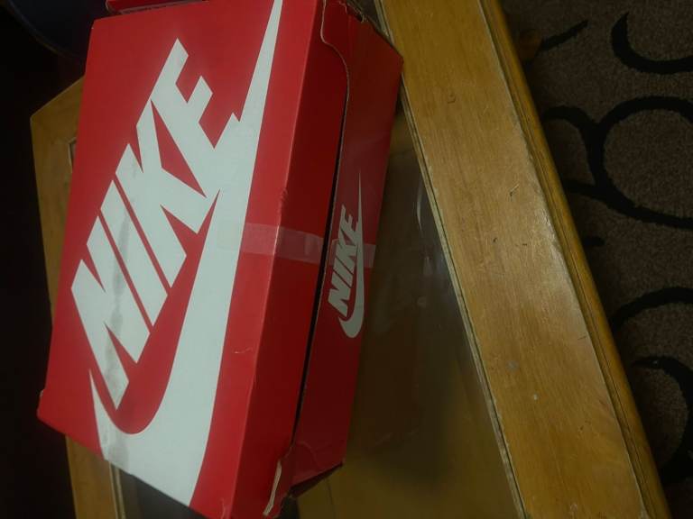 Selling New NIKE SHOX No.8 uk size
