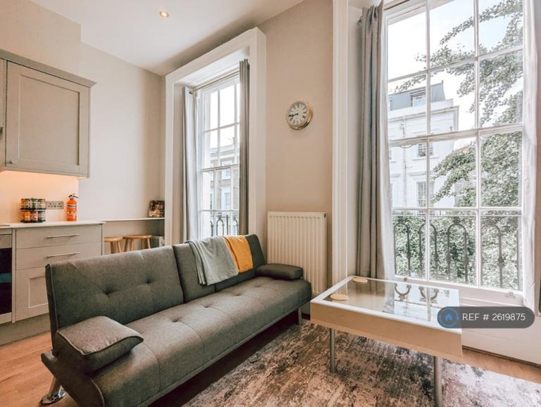 2 bedroom flat in Warwick Way, London, SW1V (2 bed) (#2619875)