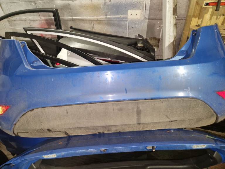 Mk7.5 ford fiesta rear bumper 