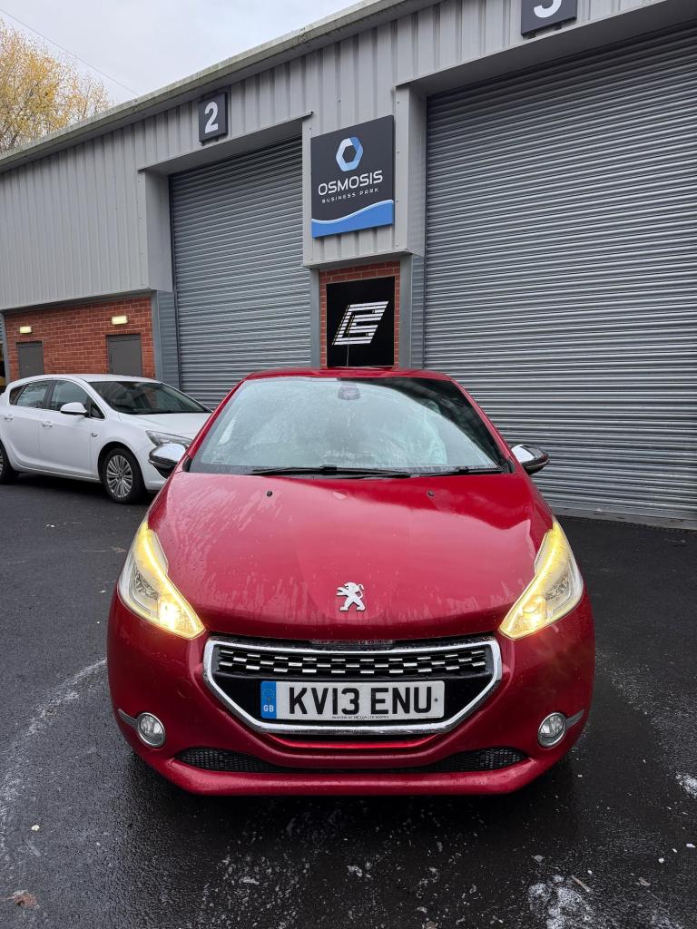 2013 Peugeot 208 1.6 THP GTi 3dr HATCHBACK PETROL Manual