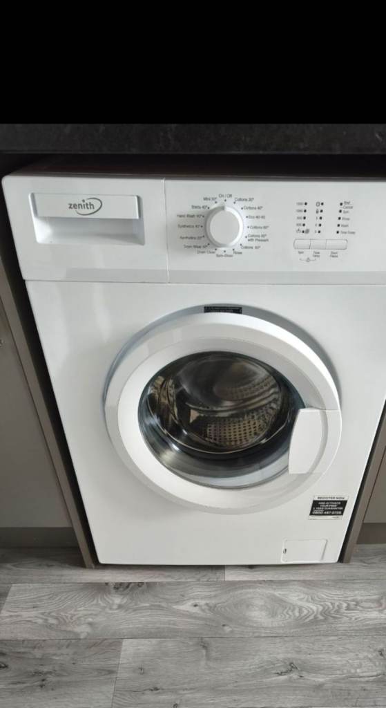Broken washing machine — FREE for collection / parts