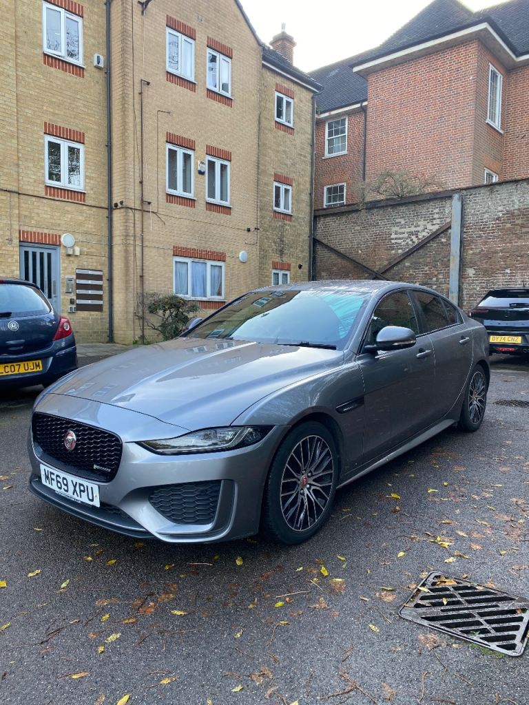 image for Jaguar, XE, Saloon, 2019, Other, 1998 (cc), 4 doors