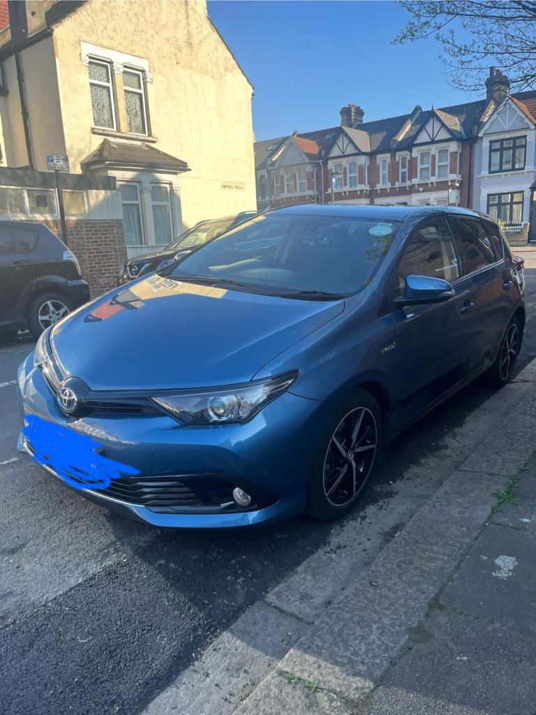 Toyota auris Hatchback pco registered