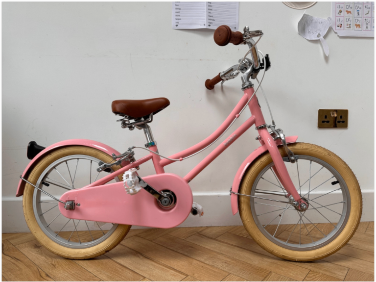 Bobbin Gingersnap 12" Wheel Girls Bike Pink with Stabilisers 2-4 Years