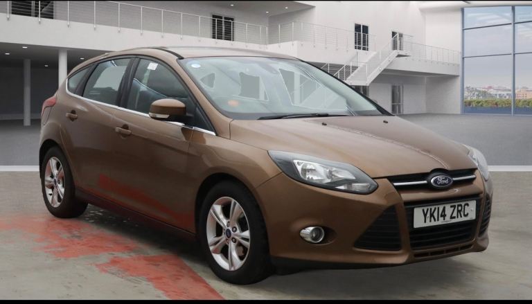 Ford, FOCUS, Hatchback, 2014, Manual, 1560 (cc), 5 doors