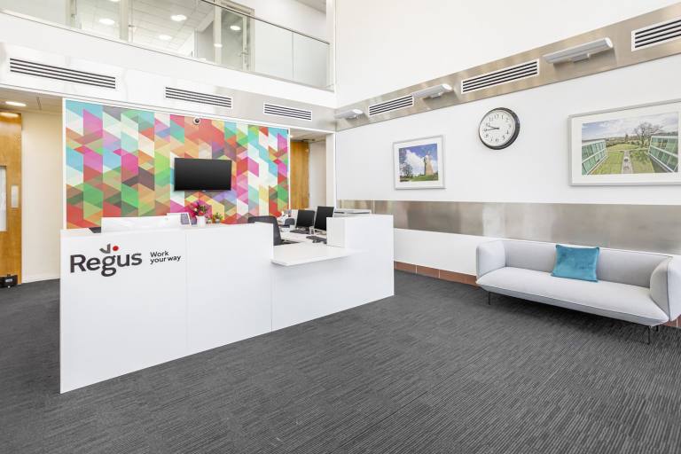 Swindon - SN5 6QR \ Virtual Office Services Available Now