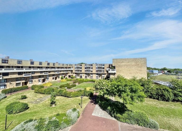 1 Bed 1 Bathroom Flat for rent 