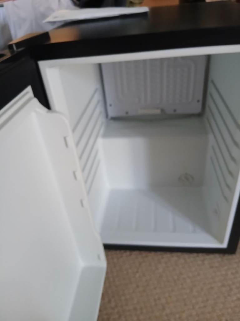 Compact Mini Fridge – Black, Good Working Order