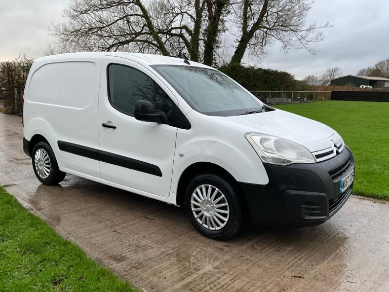 2017 CITROEN BERLINGO 1.6 PETROL 5 SPEED MANUAL ONLY 1 PREVIOUS OWNER !!!