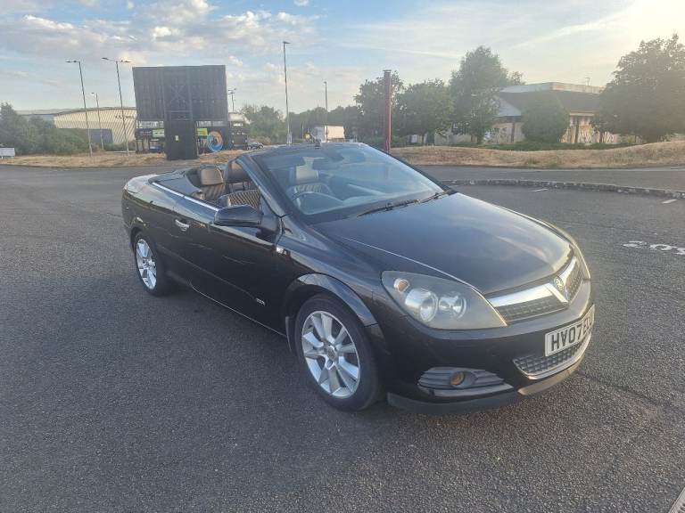 Vauxhall, ASTRA, Convertible, 2007, Manual, 1796 (cc), 3 doors