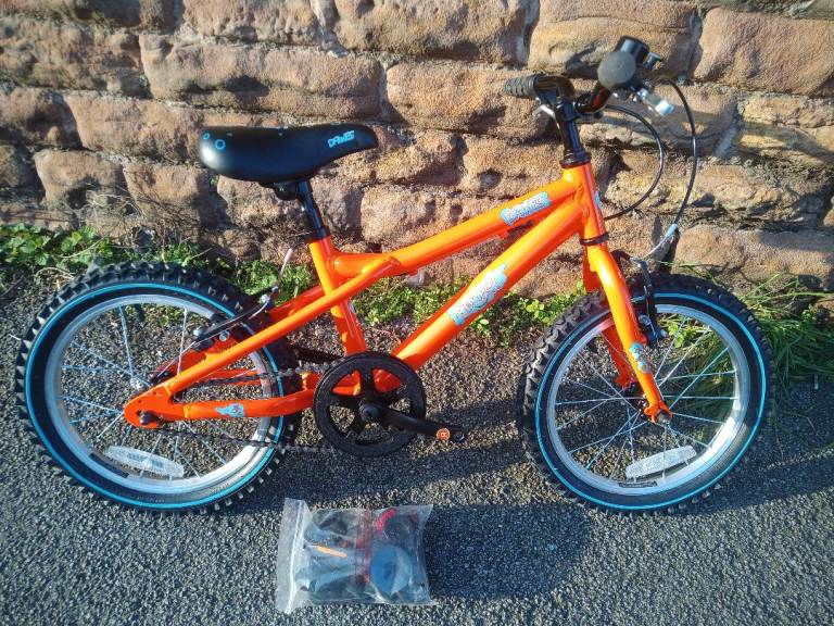 New Dawes Blowfish Light weight 16-Inch Boys Bike RRP £199.99